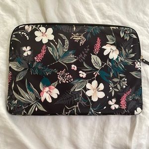 SOLD Kate Spade Floral Laptop Case 15”
